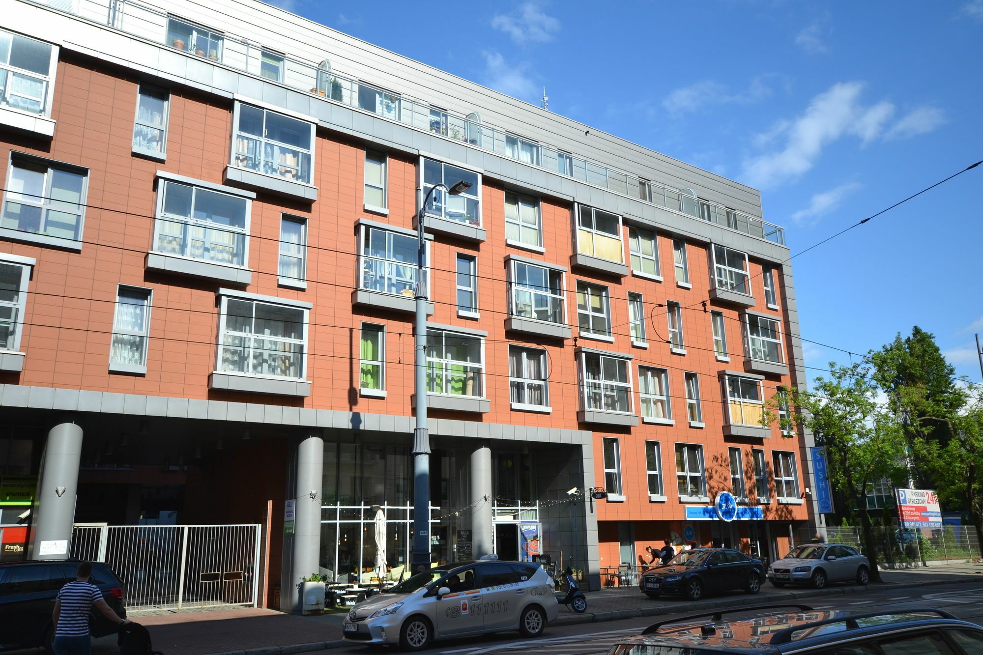 Senator Warsaw Apartments Exterior photo